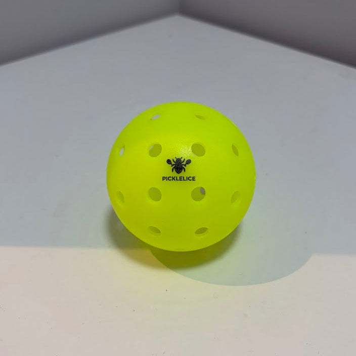 Picklelice Elite 40 Outdoor Pickleball (200pk)